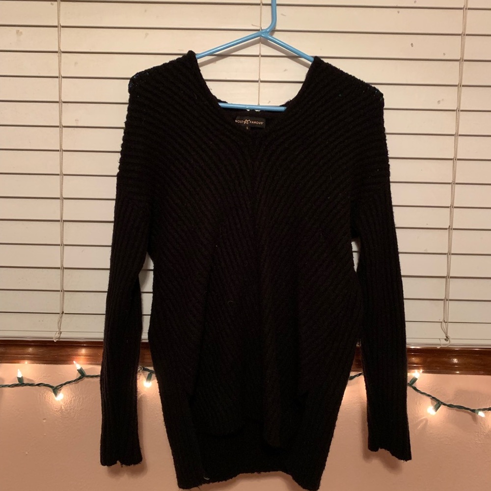black sweater !!